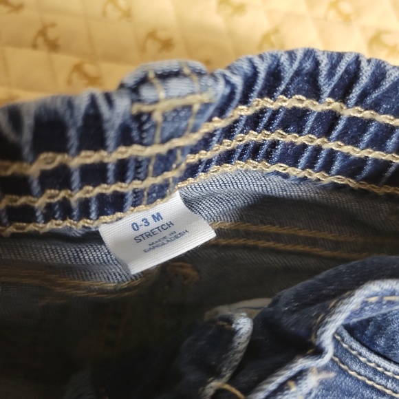 Old Navy Denim Blue Jeans 0-3M - Picture 3 of 3